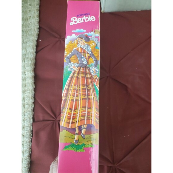 NIB Scottish Barbie Dolls of the World Collection 1990 NRFB Mattel 9845 DOTW - Picture 6 of 6